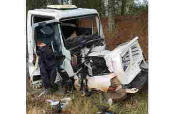 Pinhão - Colisão frontal na pr-170 resulta em duas mortes